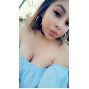 Meet your Posher, Daniela